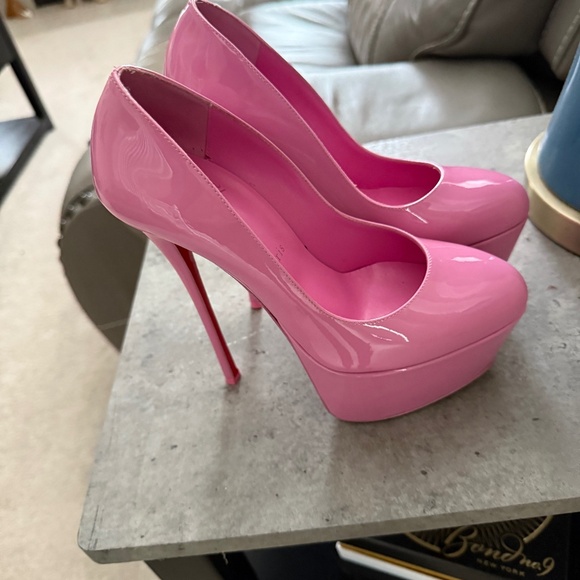 Christian Louboutin Shoes - Never wore